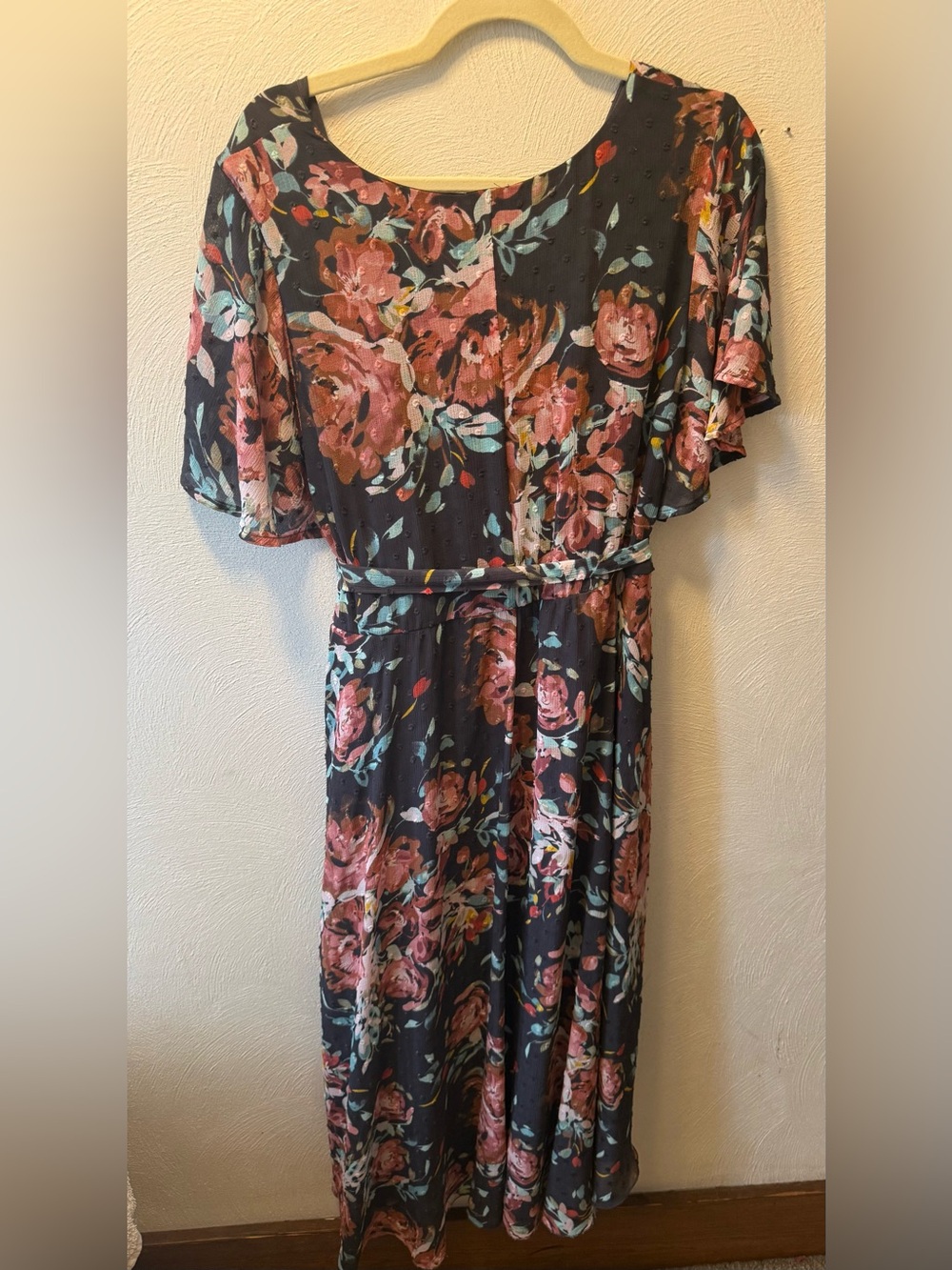 Torrid Floral Swiss Dot Chiffon High Low Midi Dress Plus Size 4 Navy Pink Rose - Picture 3 of 5